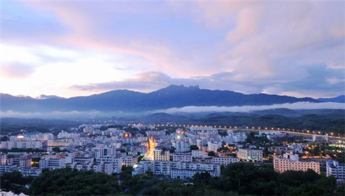 鲁山有什么玩的景点（鲁山好玩的景区）